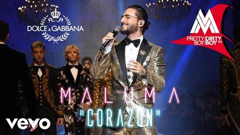 maluma dolce gabbana corazon|Dolce, Gabbana, Maluma y el brillo: felices los cuatro.